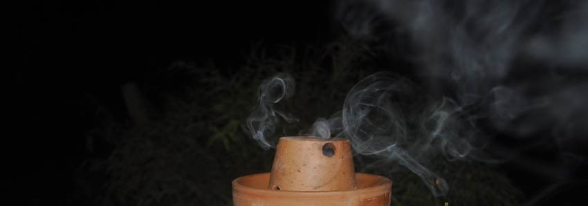 Comment faire brûler de l'encens en grains et fabriquer son encensoir